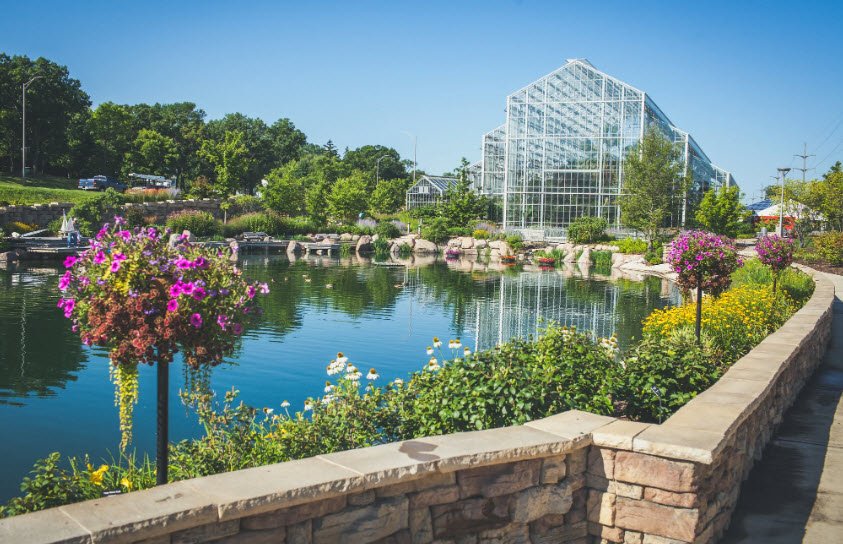 Sinnissippi Gardens, United States